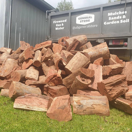 What to know when buying firewood. Should you buy by the tonne or the meter?